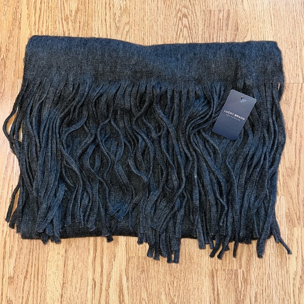 NWT Lucky Brand Scarf